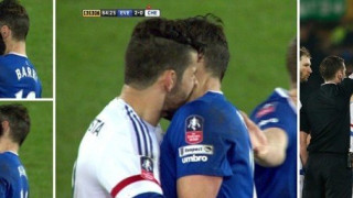 Ο Μπάρι θύμωσε τον Κόστα, o Ισπανός τον δάγκωσε και πήρε κόκκινη!