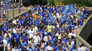 Επίθεση   με  μαχαίρι   κατά  οπαδού  της  Έβερτον