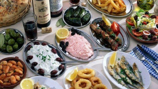 Δ. Κορδελιού - Ευόσμου:  Δωρεάν σαρακοστιανό φαγητό την Καθαρά Δευτέρα