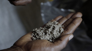 Σιέρα Λεόνε: Φτιάχνουν ναρκωτικά από θαμμένα ανθρώπινα οστά