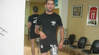 ΠΑΟΚ: Λαχεία για να αλλάξει προσθετικό μέλος ο φίλαθλος, που είχε χάσει το πόδι του στα Τέμπη