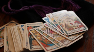 Πρέβεζα: Της έφαγαν 200.000 ευρώ για να τις λύσουν τα... μάγια!