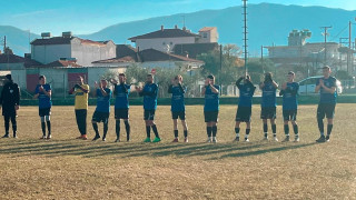 Δόξα Γερακαρούς: «Να υπάρχει και το ηθικό στοιχείο. Να μην διώχνουμε τα μικρά παιδιά από το γήπεδο»