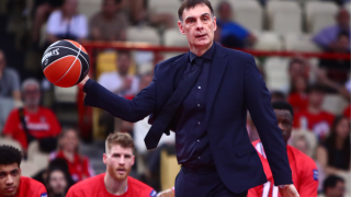 Μπαρτζώκας: Το τριπλό ρεκόρ και το απίθανο στατιστικό στην Basket League