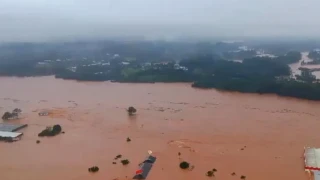 Βραζιλία: Κακοκαιρία έσπειρε τον θάνατο- 29 νεκροί και 60 αγνοούμενοι (vid)