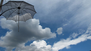 Καιρός: Αλλαγή σκηνικού με βοριάδες, βροχές και σκόνη-Πότε έρχονται τα 30άρια