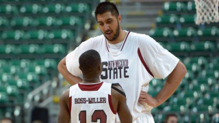 Το θηρίο των 2.26 από την Ινδία που υπέγραψε στους Κινγκς (VIDEO)