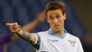 «Σκοτώνονται» στην Αγγλία για να πάρουν τον Μπίλια!