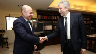 To «φιάσκο» του ραντεβού με τον Κοντονή έχει πολλούς μνηστήρες