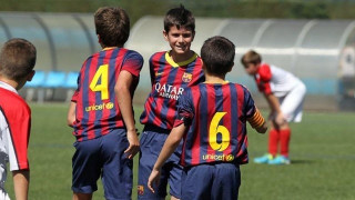 Ολοκληρωτικό ποδόσφαιρο και από τα πιτσιρίκια της Μπάρτσα! (video)