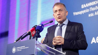 Βρούτσης για τα επεισόδια στο Βερολίνο: «Ουδείς Έλληνας βρίσκεται ανάμεσα σε νοσηλευόμενους ή σε συλληφθέντες»