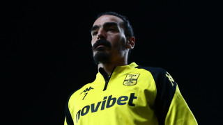 Λάζαρος κατά Μάντζιου: «Ερασιτεχνικές προπονήσεις...»