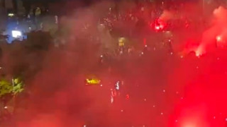 Αταλάντα: «Πήρε φωτιά» το Μπέργκαμο στην παρέλαση για την κατάκτηση του Europa League (vids)