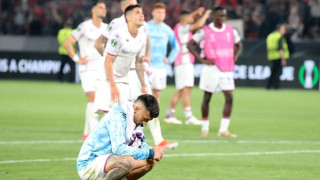 Εξαλλοι οι οπαδοί της Φιορεντίνα μετά τον χαμένο τελικό: «Βγάλτε τις φανέλες»