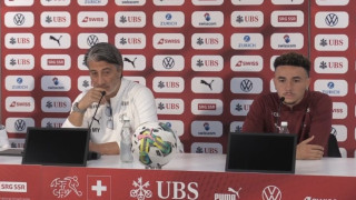 Χαμός στη συνέντευξη Τύπου του Γιακίν﻿ σε ερώτηση αν έχει… αλβανοποιηθεί η Ελβετία