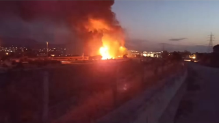 Τροχαίο με βυτιοφόρο: Κατεδαφίζεται η γέφυρα μετά την πυρκαγιά