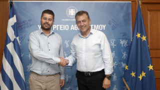 Super League και ΕΠΟ: Συνάντηση με Βρούτση-Τι αποφασίστηκε υπό τον φόβο της UEFA