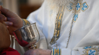 Αποτροπιασμός από τον βιασμό ιερόδουλης από αρχιμανδρίτη - «Πήγε να με πνίξει...»