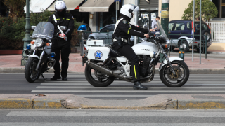 Θεσσαλονίκη- Καταγγελίες αστυνομικών για τις ενδοεπικοινωνίες: «Μας ακούν οι εγκληματίες»