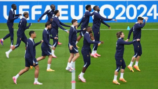 Εθνική Γαλλίας: Σε συναγερμό οι «μπλε»-Με ίωση μέλη της ομάδας