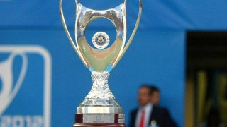 Τελικός... ΑΕΚ - Ολυμπιακός με άδειες κερκίδες και ξένο διαιτητή!