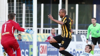 Ο Τζιμπούρ απέτρεψε τα χειρότερα και έστειλε στον τελικό την ΑΕΚ