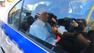 Λύτρας: Με χειροπέδες οδηγείται στον Κορυδαλλό