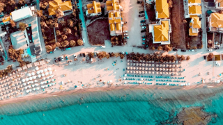 Stop στον αφελληνισμό, γιατί ξένοι  θα γίνουμε εμείς στην ελληνική γη