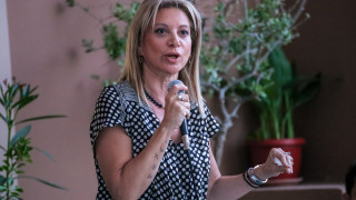 Μαρία Καρυστιανού: «Φωνάζετε πάλι αρλούμπες»-Η ηχηρή απάντηση στον Άδωνι Γεωργιάδη