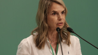 Μιλένα Αποστολάκη: Ανακοίνωσε την υποψηφιότητά της για την ηγεσία του ΠΑΣΟΚ