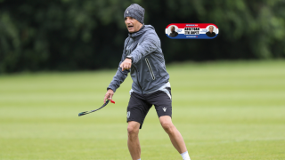 Τον οπαδό τον έχει εκνευρίσει ο Μεϊτέ αλλά ρωτήστε και τον Ραζβάν…