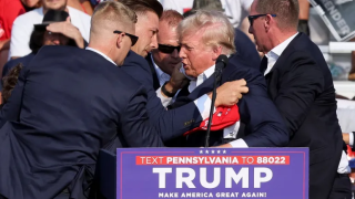 Απόπειρα δολοφονία κατά του Τραμπ - Νεκρός ο ελεύθερος σκοπευτής (vid)