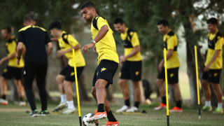 Άρης: Πρωινή προπόνηση πριν πετάξει για Ολλανδία