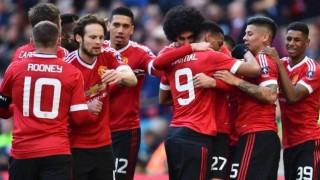 Αντίο με τριάρα και στους ομίλους του Γιουρόπα η Γιουνάιτεντ