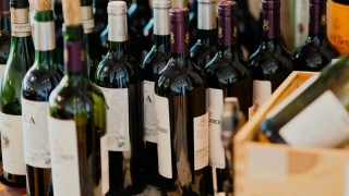 Ο κλέφτης που ήθελε να γίνει... σομελιέ - Ληστεία 700 μπουκαλιών κρασί στο Κιλκίς