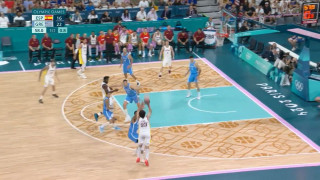 Το απίστευτο τρίποντο buzzer beater του Γιούλ πάνω στον Αντετοκούνμπο