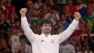 Ολυμπιακοί Αγώνες 2024: Η απονομή στον τεράστιο Θοδωρή Τσελίδη (vids)