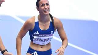 Το μεγαλείο του αθλητισμού: Η Εμμανουηλίδου ξεσπά σε κλάματα στην αγκαλιά της Φωτοπούλου