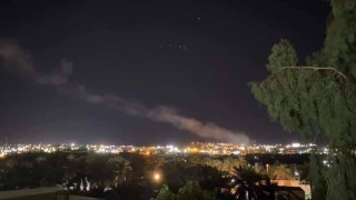 Ιράκ: Επίθεση με πυραύλους σε βάση που φιλοξενεί Αμερικανούς στρατιώτες (pics)