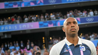 Ο Ανρί παραιτήθηκε από την εθνική ελπίδων της Γαλλίας