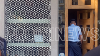 Καβάλα: Διάρρηξη σε κοσμηματοπωλείο, «σήκωσαν» όλη τη βιτρίνα