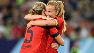 Flying Bats FC: Ομάδα με πέντε τρανς γυναίκες κατέκτησε την Premiership της Αυστραλίας