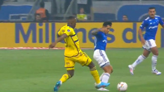 Μπόκα Τζούνιορς: Έσπασε τα κοντέρ με αποβολή στα 9… δευτερόλεπτα!