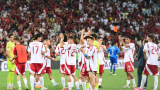 Ολυμπιακός: Οι «πιτσιρικάδες» άφησαν... ραβασάκι στο Μαρακανά