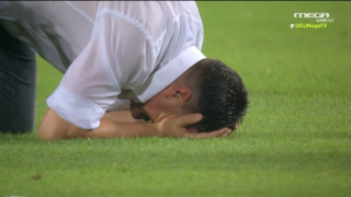 Ερυθρός Αστέρας: Ο «μουσκεμένος» Μιλόγεβιτς έπεσε στο χορτάρι μετά την πρόκριση