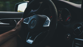 Καφές και οδήγηση: Τσουχτερό πρόστιμο και αφαίρεση διπλώματος για τους παραβάτες