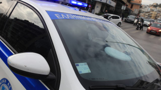 Βόλος: Τη μαχαίρωσε μπροστά στο παιδί τους γιατί του ζήτησε να χωρίσουν!