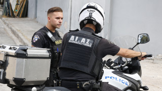 Συναγερμός στον Άλιμο:  Συνελήφθησαν Τούρκοι με βαρύ όπλισμο (video)!