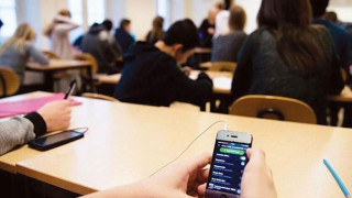 Σουηδία: Καθόλου οθόνες προτείνει η κυβέρνηση στα νήπια