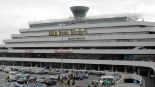 ΕΚΤΑΚΤΟ: Συναγερμός  στο  αεροδρόμιο  της  Κολωνίας!